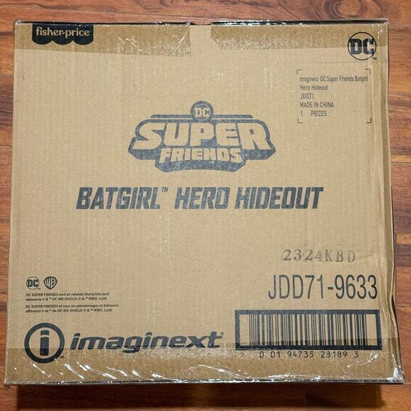 Fisher-Price Imaginext DC Super Friends Toy Batgirl Hero Hideout Playset NIB - Picture 2 of 2